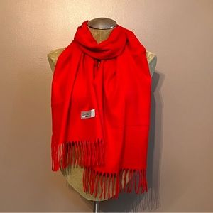 NWOT - Plum Feathers Cashmere Feel Scarf